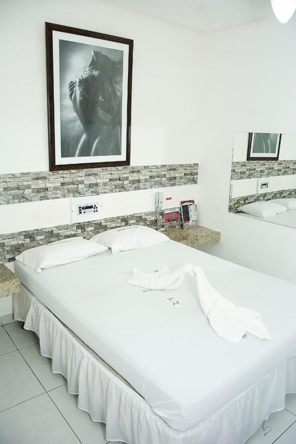Hotel Ellegance ซัลวาดอร์ ภายนอก รูปภาพ